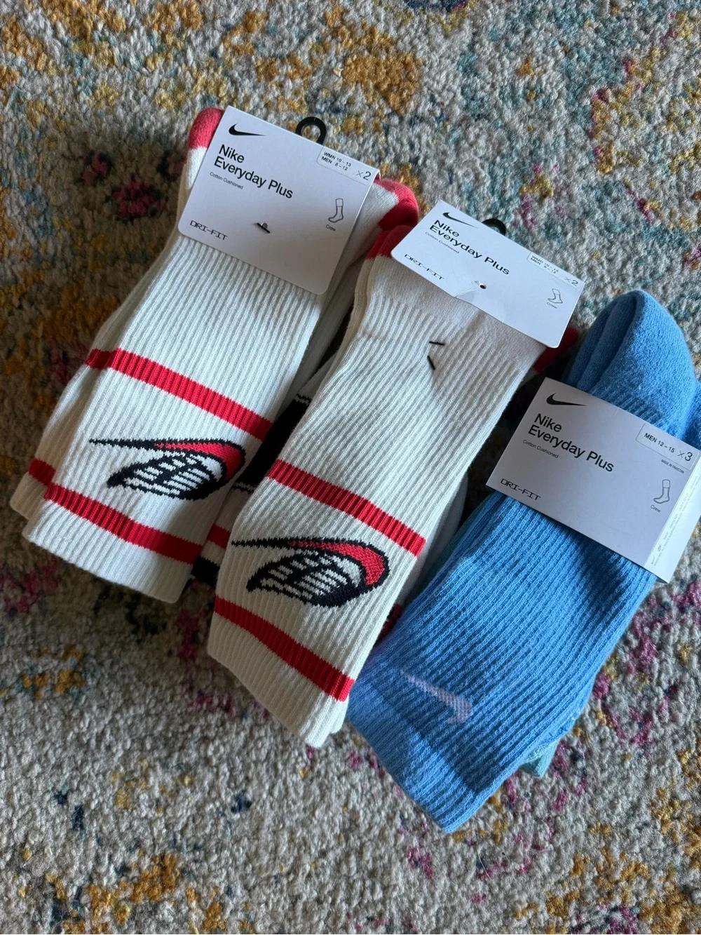 Nike sets two